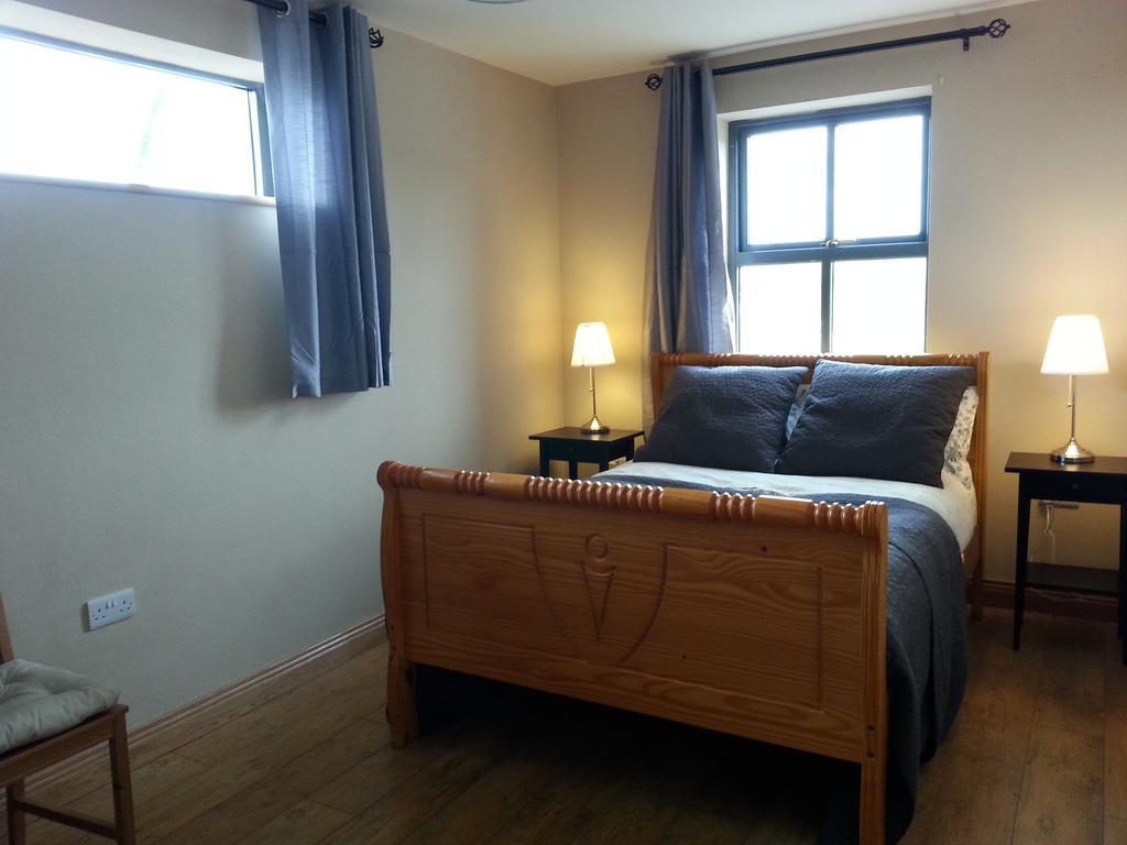 Blackberry Lodge Accommodation Doolin Oda fotoğraf