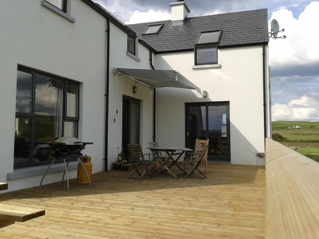 Blackberry Lodge Accommodation Doolin Dış mekan fotoğraf