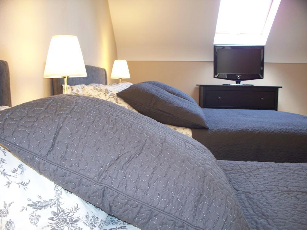 Blackberry Lodge Accommodation Doolin Dış mekan fotoğraf