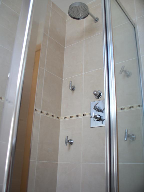 Blackberry Lodge Accommodation Doolin Dış mekan fotoğraf